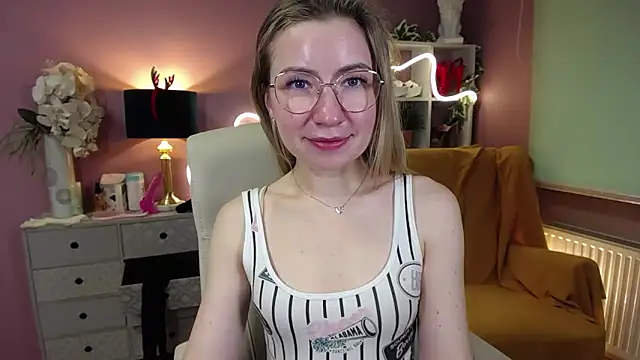 Mia Tasty online show from 12/23/24, 12:19