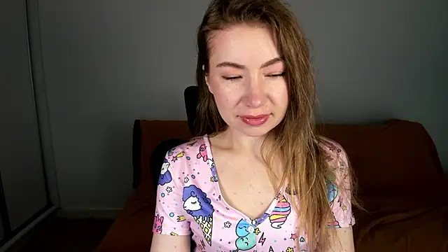 Mia Tasty online show from 06/14/26, 06:26