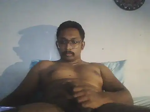 chennaibull101 online show from 11/28/25, 07:38