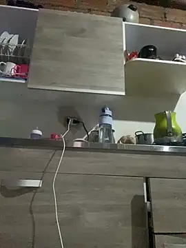 Emiily lee online show from 02/02/25, 11:21