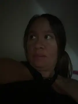 Emiily lee online show from 10/17/25, 01:25