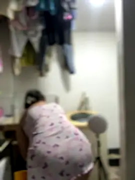 Emiily lee online show from 10/18/25, 08:37