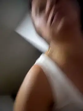 Emiily lee online show from 05/10/26, 05:45