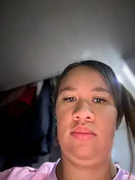 Emiily lee online show from 06/08/26, 09:42