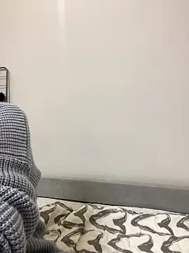 Snapshot of AnaWest chatting on 11/16/25, 04:29 AnaWest online show from 11/16/25, 04:29