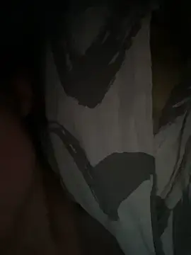 Snapshot of AnaWest chatting on 11/26/25, 07:53 AnaWest online show from 11/26/25, 07:53