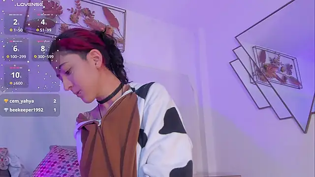 BonnieCute  online show from 10/26/25, 12:16