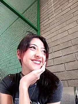 BonnieCute  online show from 05/21/26, 07:32