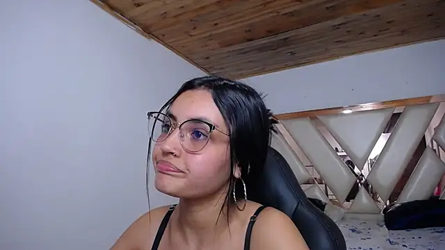 antonella sweetlittle online show from 12/23/24, 07:09
