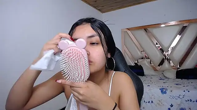 antonella sweetlittle online show from 12/24/24, 12:33