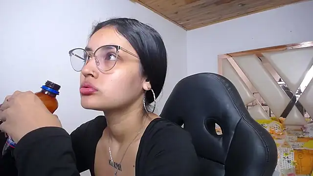 antonella sweetlittle online show from 12/28/24, 03:37