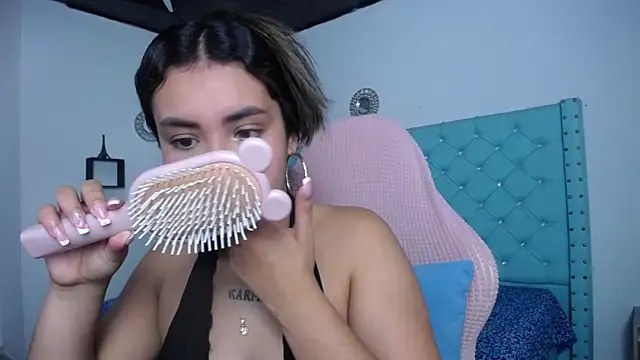 antonella sweetlittle online show from 06/11/26, 05:55