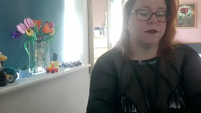 NikiDeeOfficial online show from 06/15/26, 11:34