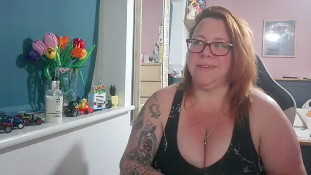 NikiDeeOfficial online show from 07/15/26, 11:21