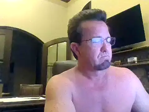 sluttydylan online show from 12/18/24, 07:26