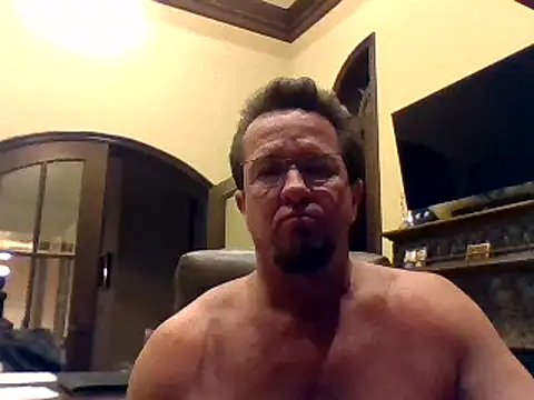 sluttydylan online show from 01/11/25, 09:47