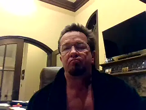 sluttydylan online show from 02/24/25, 05:43