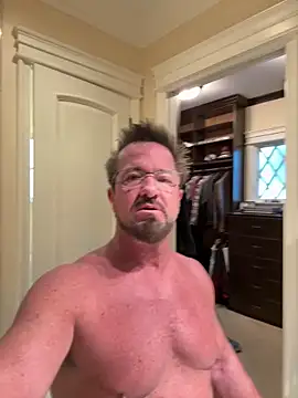 Snapshot of sluttydylan chatting on 09/27/25, 03:50 sluttydylan online show from 09/27/25, 03:50