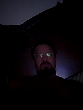 Snapshot of sluttydylan chatting on 10/16/25, 05:52 sluttydylan online show from 10/16/25, 05:52