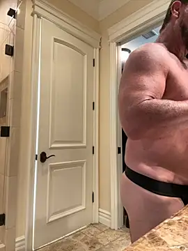 Snapshot of sluttydylan chatting on 10/19/25, 03:56 sluttydylan online show from 10/19/25, 03:56