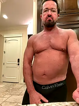 Snapshot of sluttydylan chatting on 10/22/25, 06:24 sluttydylan online show from 10/22/25, 06:24