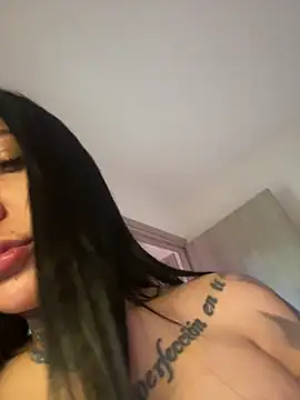 Cataleyasweet 19 online show from 10/11/25, 05:22