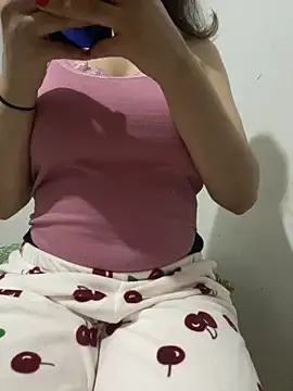 farah-36 online show from 10/18/25, 09:59