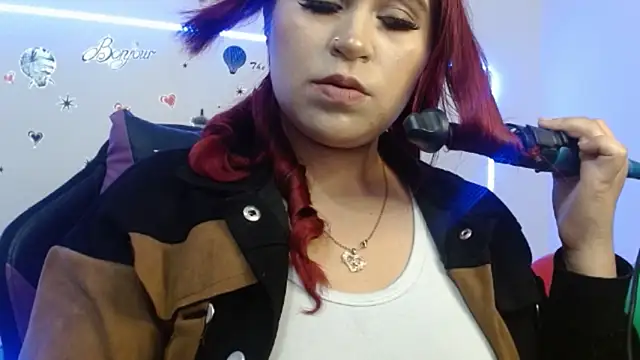 cata  gutierrez  online show from 12/31/24, 12:32
