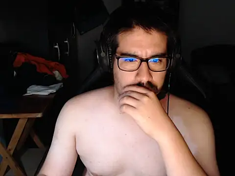 thealfawolf01 online show from 01/04/25, 05:58