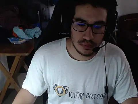 thealfawolf01 online show from 01/12/25, 03:14