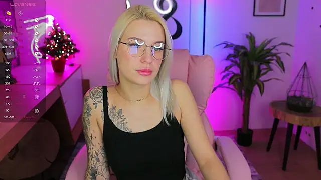 Crystal Barbie online show from 01/07/25, 01:28