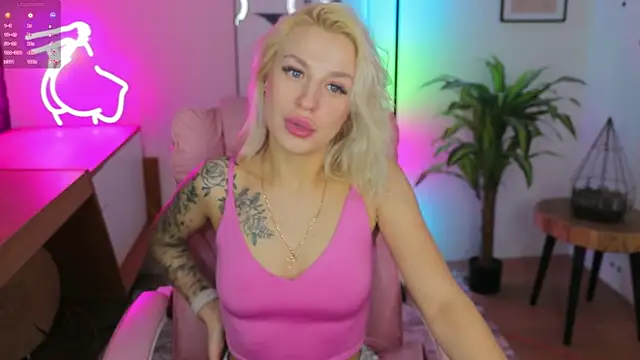 Crystal Barbie online show from 02/08/25, 04:57