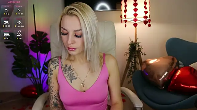 Crystal Barbie online show from 02/17/25, 07:10