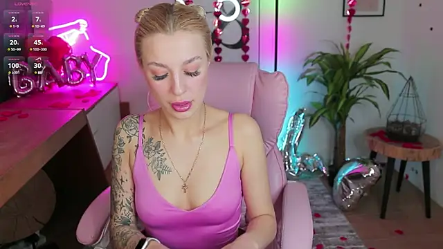 Crystal Barbie online show from 02/21/25, 07:54