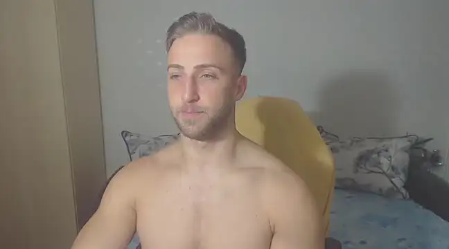 Snapshot of PrinceEagle chatting on 12/12/24, 07:48 PrinceEagle online show from 12/12/24, 07:48