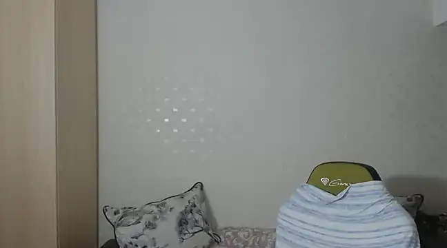 Snapshot of PrinceEagle chatting on 02/13/25, 12:24 PrinceEagle online show from 02/13/25, 12:24