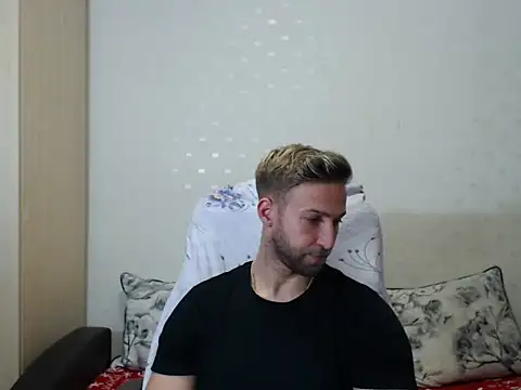 Snapshot of PrinceEagle chatting on 11/06/25, 09:05 PrinceEagle online show from 11/06/25, 09:05