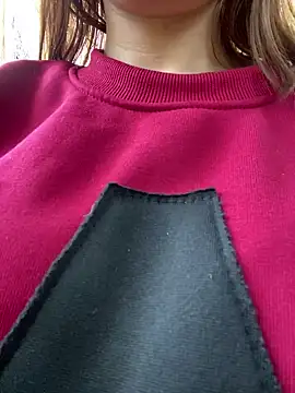 Snapshot of Sofia_xx2 chatting on 02/02/25, 09:19 Sofia xx2 online show from 02/02/25, 09:19