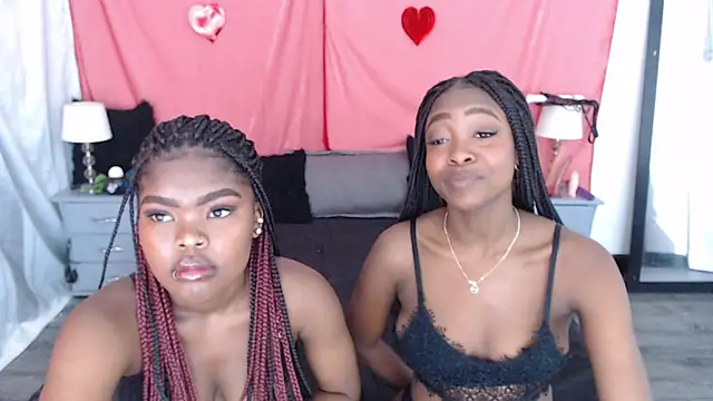 AdelynYasmin online show from 03/20/25, 12:11