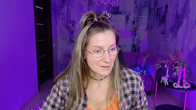 FridaTander online show from 01/02/25, 03:29