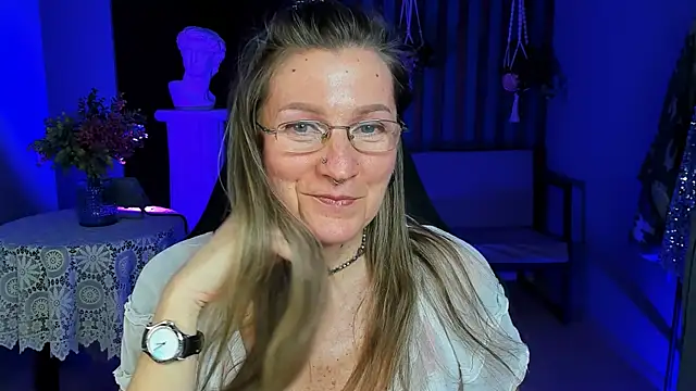 FridaTander online show from 01/20/25, 03:39