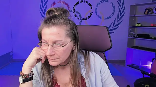 FridaTander online show from 02/09/25, 04:18