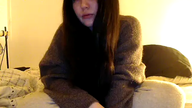 Lynylou online show from 12/03/24, 12:59