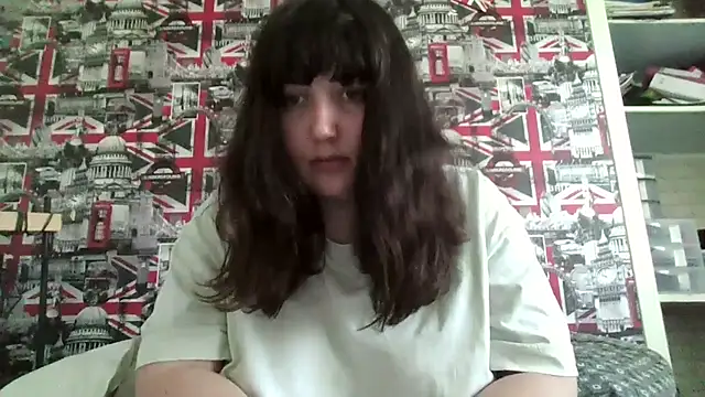 Lynylou online show from 09/29/25, 11:15