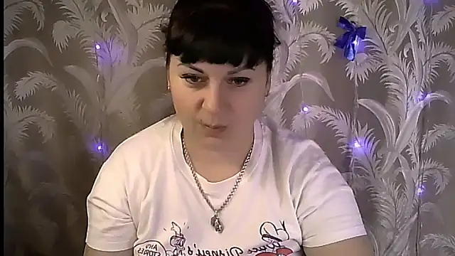  ilona shy online show from 03/11/25, 11:55