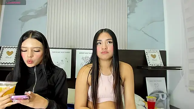 kendall as online show from 03/12/25, 03:57