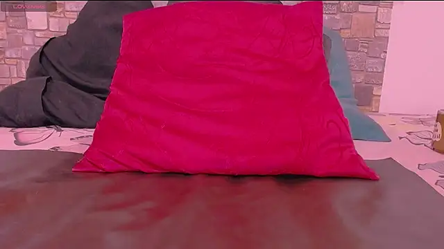 CrazyRousex online show from 01/10/25, 04:09
