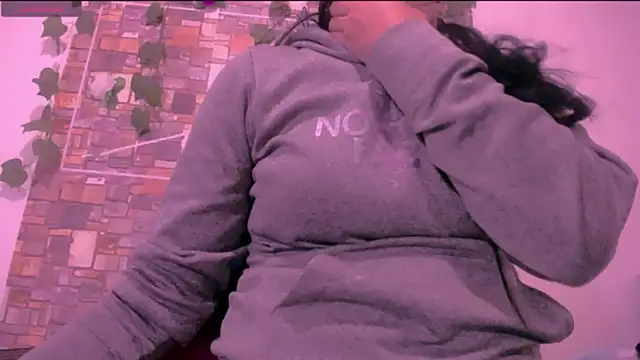 CrazyRousex online show from 09/17/25, 04:41