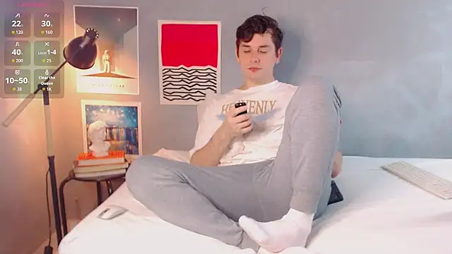 Elio555 online show from 11/14/25, 06:06