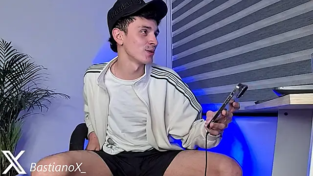 Snapshot of bastia_noooo chatting on 11/04/25, 06:01 bastia noooo online show from 11/04/25, 06:01